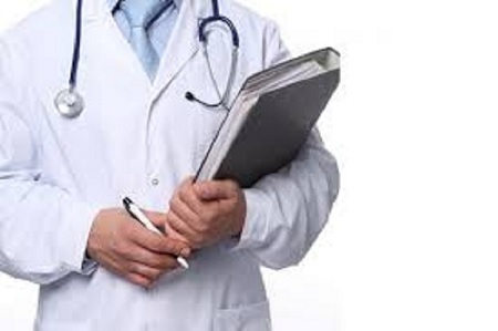وزارة الصحة تتلقى 200 طلب مغادرة لأطباء الإختصاص