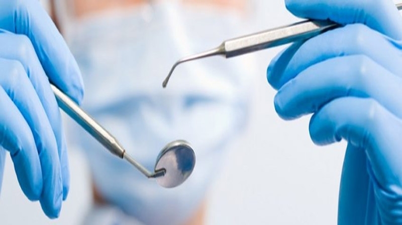 سوق الشغل تستوعب سنويا ما يفوق الـ300 من خريجي كلية طب الأسنان
