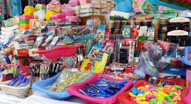 وزارة الصحة تحذر من الأدوات المدرسية المعروضة في الأسواق الموازية