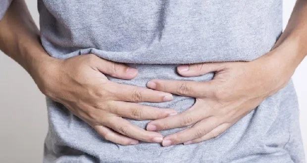 قفصة: تسمم 11 تلميذا بقطع حلوى فاسدة