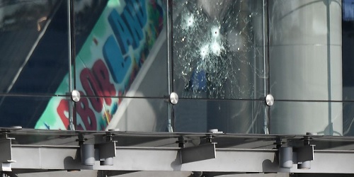 26 قتيلا في هجوم استهدف مركزا تجاريا في تايلندا