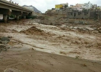 11 قتيلا في فيضانات جنوب إيران