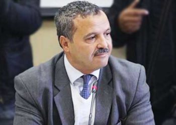 وزير الصحة يدعو الى الإلتزام بالحجر الصحي للحدّ من انتشار الوباء