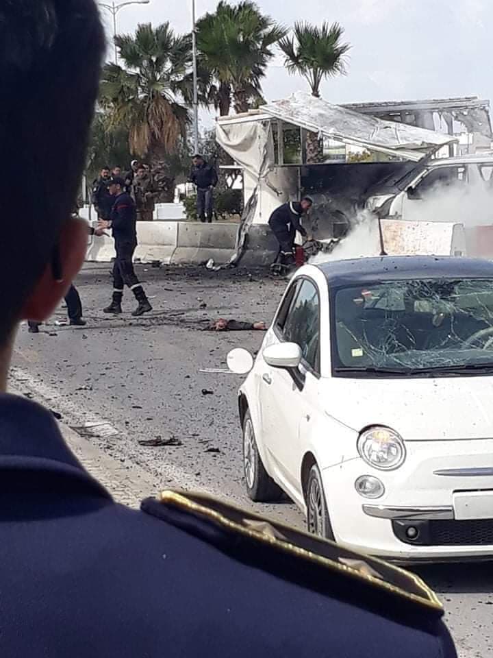 تفاصيل التفجير الارهابي قرب السفارة الأمريكية