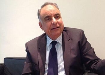 عز الدين سعيدان: لهذه الأسباب أرفض تعليق تسديد ديون الدولة التونسية