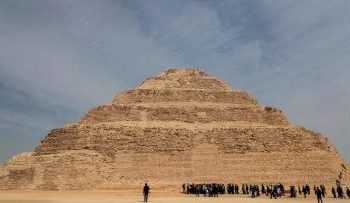 جولات سياحية افتراضية وسط مواقع أثرية مصرية