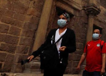 مصر تسجل 358 إصابة جديدة بكورونا