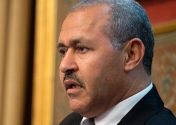 رضا شكندالي: ” لا نجاح اقتصادي دون توفير حزام سياسي موسع لحكومة المشيشي”