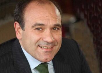 وزير السياحة الجديد: “ما بني على امتداد 60 سنة مهدد اليوم بالانهيار”