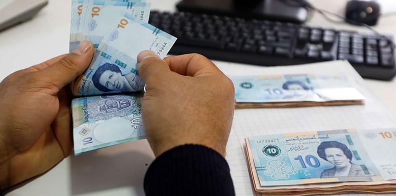 من بينها مراجعة كتلة الأجور: هذه الحلول الممكنة للخروج من الأزمة الاقتصادية