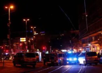 مقتل 7 أشخاص بهجوم مسلح وسط فيينا وأحد المهاجمين يفجر نفسه