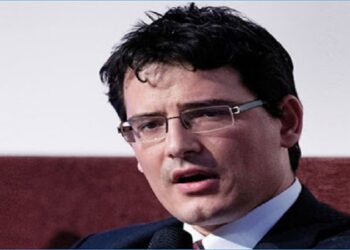 مسؤلون في قفص الاتهام ..شقشوق يؤكد وجود ” فساد ” بشركات النقل