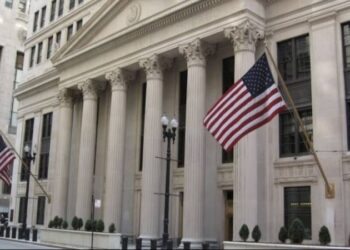 اختراق وزارتين أمريكيتين على أيدي قراصنة مدعومين من قبل دولة أخرى