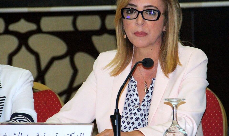 سنية بالشيخ: من الضروري اليوم القيام بعملية تلقيح بيضاء ضد كورونا
