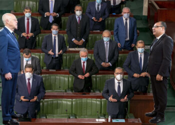 أزمة التحوير الوزاري: السيناريوهات المطروحة