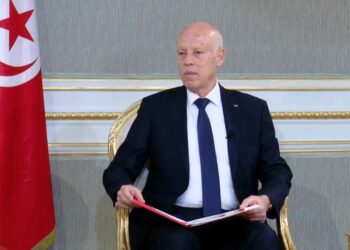 مواقف قيس سعيّد من التحوير الوزراي… قبل الفوز بالرئاسة وبعده