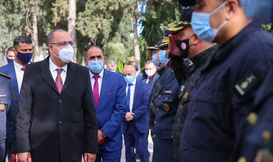 المشيشي في زيارة الى ثكنة بوشوشة