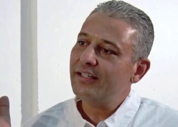اليوم: ندوة صحفية لفريق الدفاع عن عماد الطرابلسي
