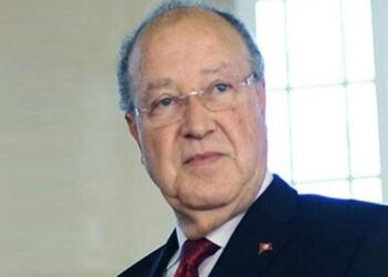 بن جعفر: قرارات سعيد بمثابة عملية إنقاذ..والقول ان دستور حد من صلاحيات رئيس الجمهورية “اشاعة”