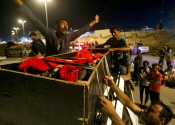 64 قتيلا ضحايا حريق مستشفى الناصرية بالعراق