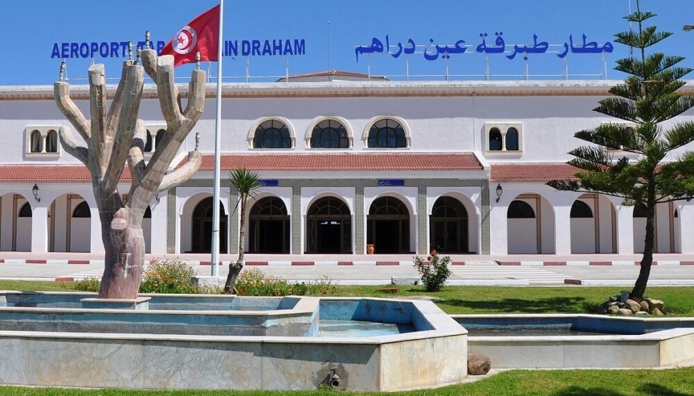 نحو اعادة فتح مطار طبرقة عين دراهم الدولي