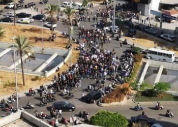 قتلى في إطلاق نار في بيروت خلال احتجاجات ضد قاضي انفجار المرفأ