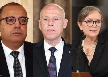 هل تتجه حكومة بودن  إلى مراجعة الأوامر الحكومية السابقة؟
