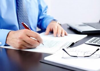 لماذا تأخرت تونس في إصدار قانون المالية لسنة 2022؟