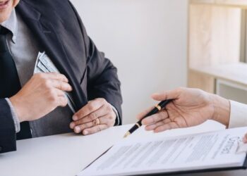 الرقابة العمومية: نسبة استجابة تونس للمعايير الدولية لا تتجاوز 10%… والفساد في تفاقم