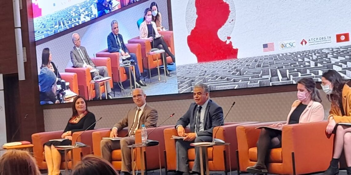 التونسيون دفعوا رشاوي بقيمة 570 مليون دينار في سنة واحدة