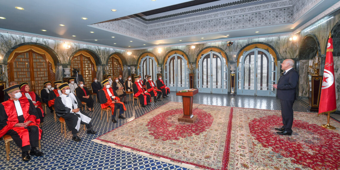 أعضاء المجالس المؤقتة للقضاء العدلي والإداري والمالي يُؤدون اليمين الدستورية