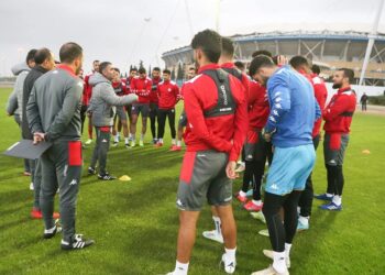 اليوم: المنتخب الوطني يواجه نظيره المالي من أجل اقتلاع ورقة الترشح لكأس العالم