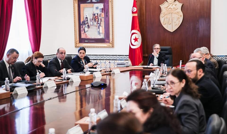 نحو تخصيص أراضي بالدينار الرمزي لفائدة الوكالة العقارية الصناعية