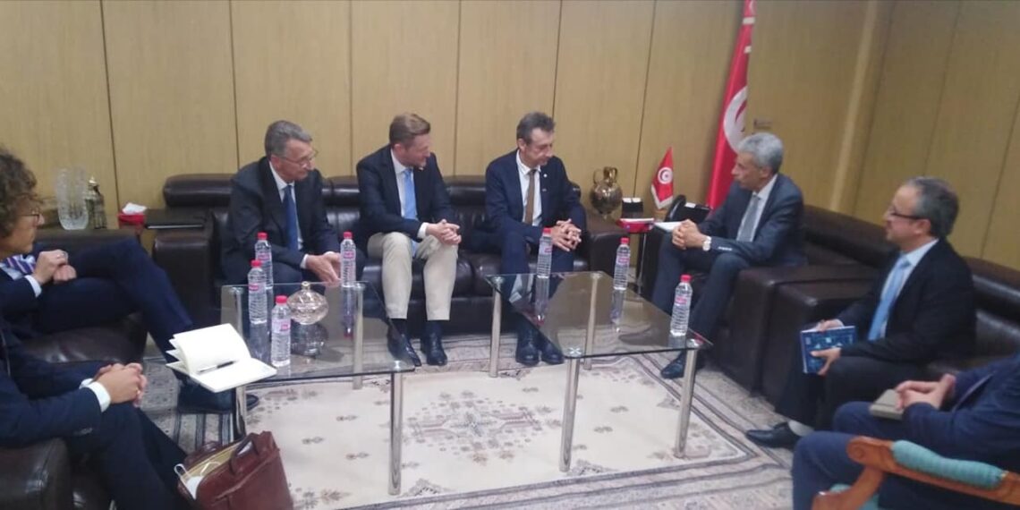 وزير الاقتصاد يؤكد الاستعداد لتطوير التعاون المالي والفني والاستثمار مع المانيا