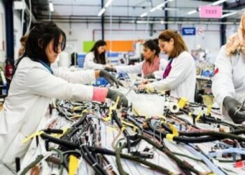 كبرى الشركات اليابانية لتجميع كوابل السيارات”سوميتومو” تفتتح فرعا جديدا في تونس