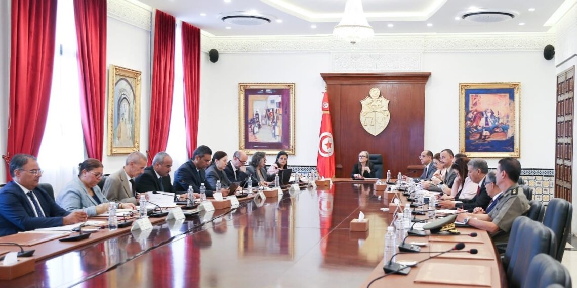 وضعيّة شركات البيئة والغراسة والبستنة محور جلسة عمل وزارية