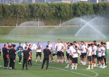 المنتخب الوطني ينهي تحضيراته لمواجهة أستراليا