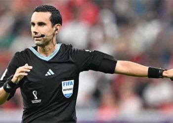 الحكم المكسيكي سيزار راموس يقود مباراة المغرب ضد فرنسا