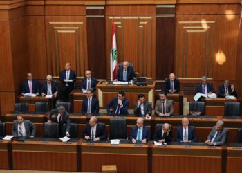 للمرّة الثامنة: برلمان لبنان يفشل في انتخاب رئيس جديد للبلاد