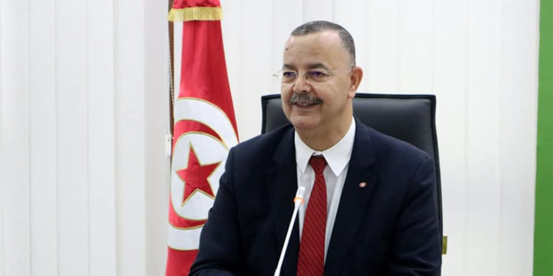وزير الصحّة يؤكد ضرورة اليقظة والمتابعة المخبريّة لرصد متغيّرات كوفيد-19