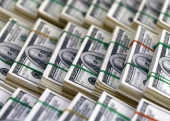 حجم الديون يبلغ مستوى قياسيا… تونس تواجه خطر التعثر عن سداد القروض الخارجية