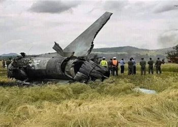 الفلبين: مقتل شخصين في تحطم طائرة
