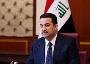 رئيس الوزراء العراقي يعفي محافظ البنك المركزي من منصبه