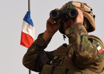 فرنسا تُعلن سحب قواتها العسكرية من بوركينا فاسو