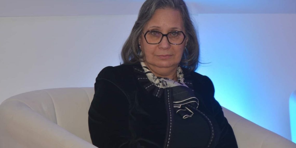 وزيرة الصناعة:”تونس في حاجة إلى استيراد النفط الأذربيجاني عالي الجودة”