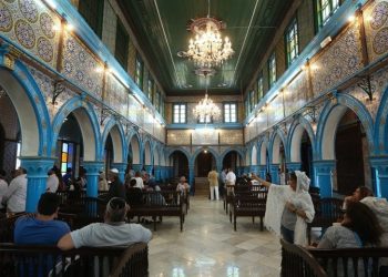 جربة تُواصل الحلم… سياح يُساندون تونس ويكتبون “سنعود”