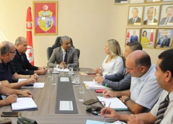 وزارة الشباب والرياضة تؤكد حرصها على تمكين الجماهير التونسية من حقها في مشاهدة المباريات