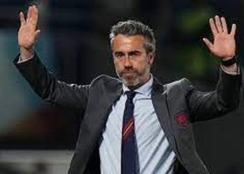 اقالة مدرب المنتخب الإسباني للسيدات
