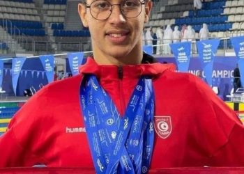 التونسي احمد الجوادي يحرز بطولة فرنسا في السباحة الحرة 400 متر