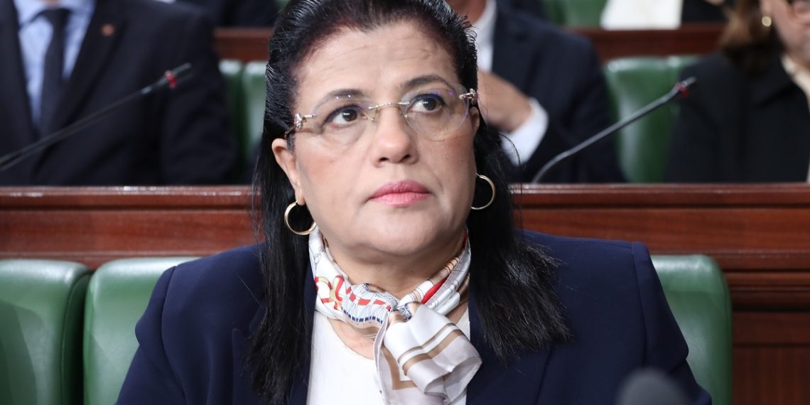 وزيرة المالية تكشف أسباب تخفيض الترقيم السيادي في تونس